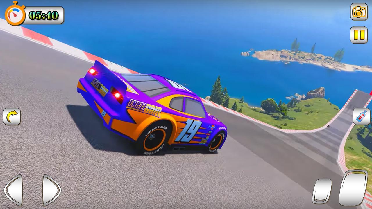 Superhero GT Ramp Car Stunt 3D